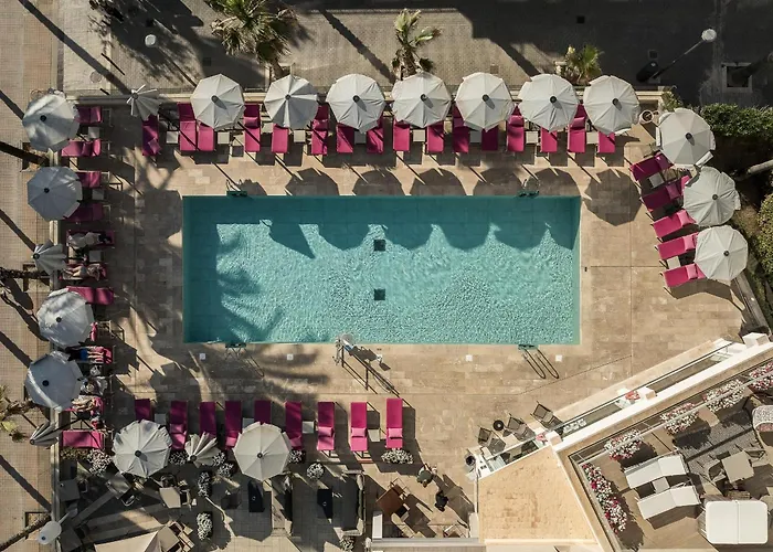 Pure Salt Garonda - Adults Only